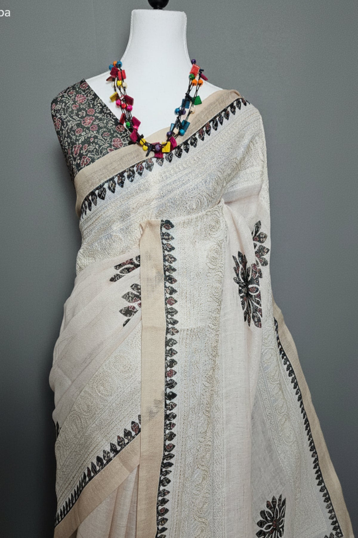 Ivory Noir Embroidered Linen Saree