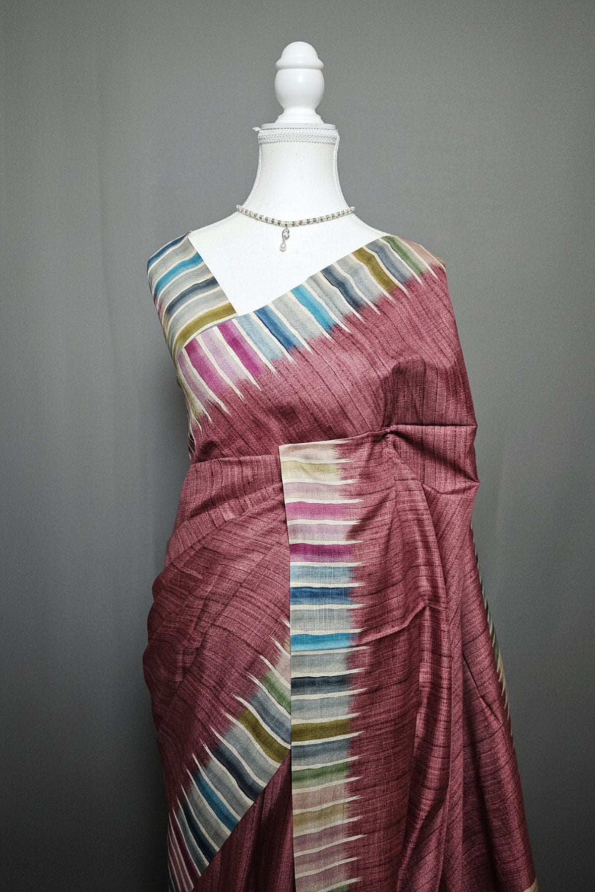 Rainbow Border Matka Silk