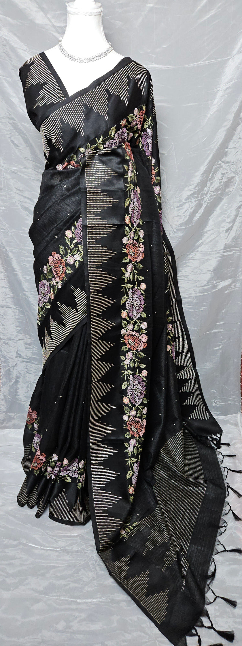 Floral Loom Jute Silk Saree