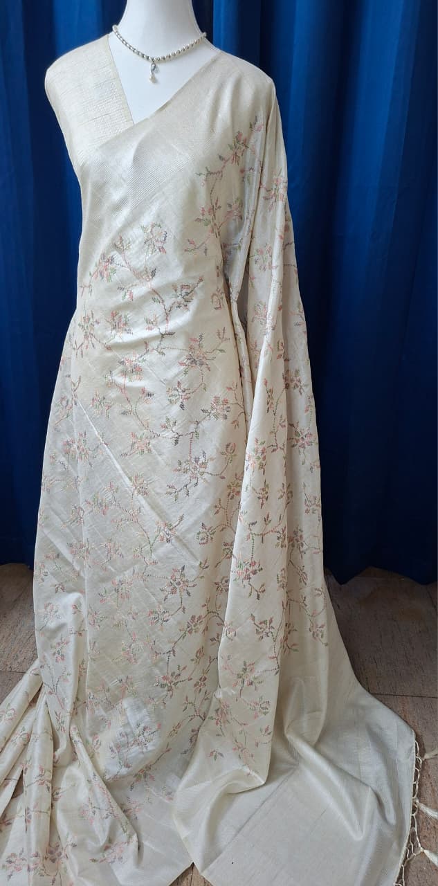 Off-white Soft Semi Tussar Silk Saree