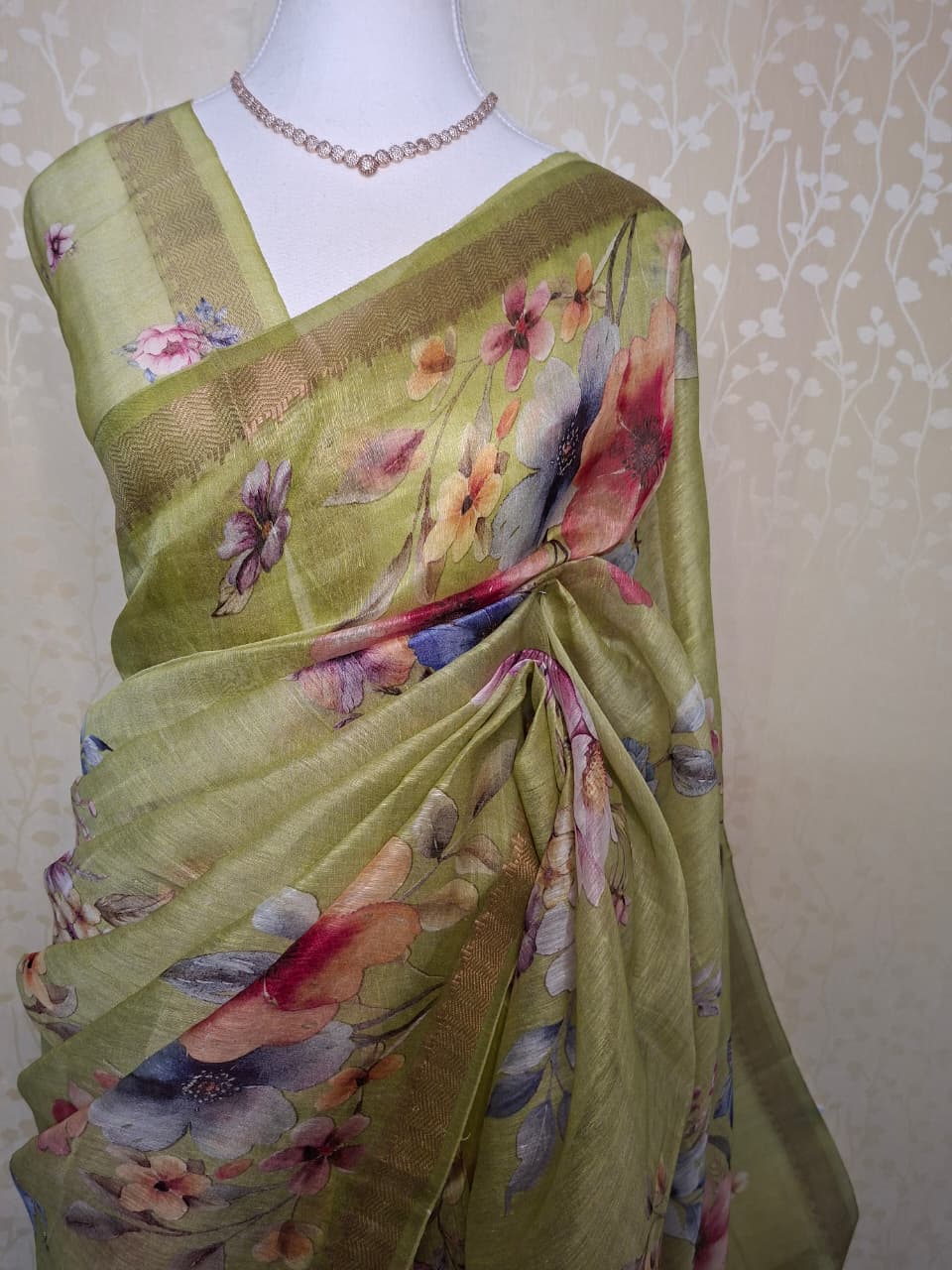 Floral Grace Pure Silk Linen Saree