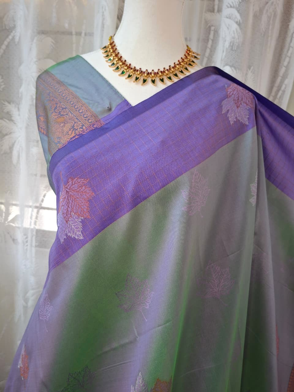 Contrast Weave Soft Silk Saree